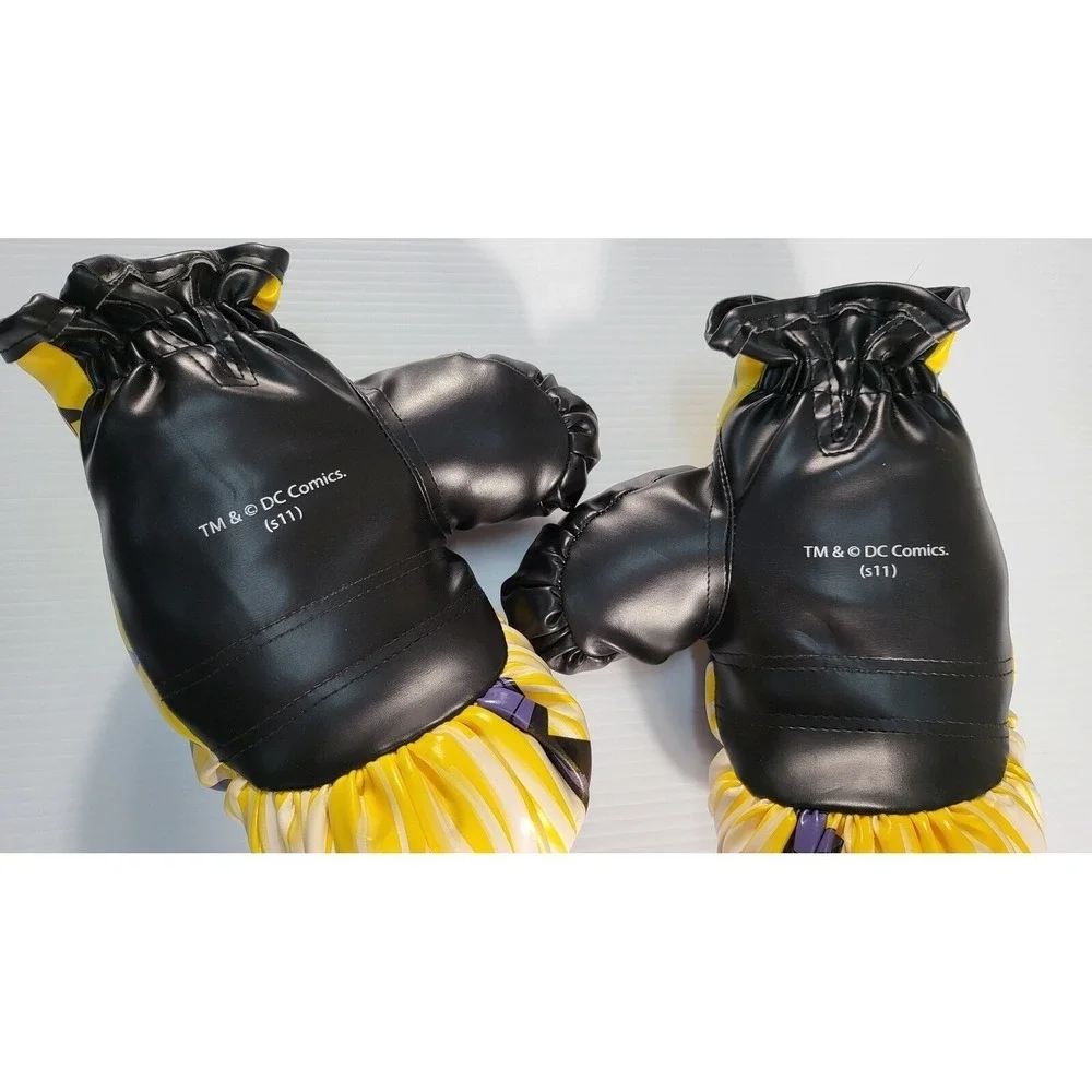 DC Comics Batman Boxing Gloves Training Punching Sparring Kids Play Size (S11)